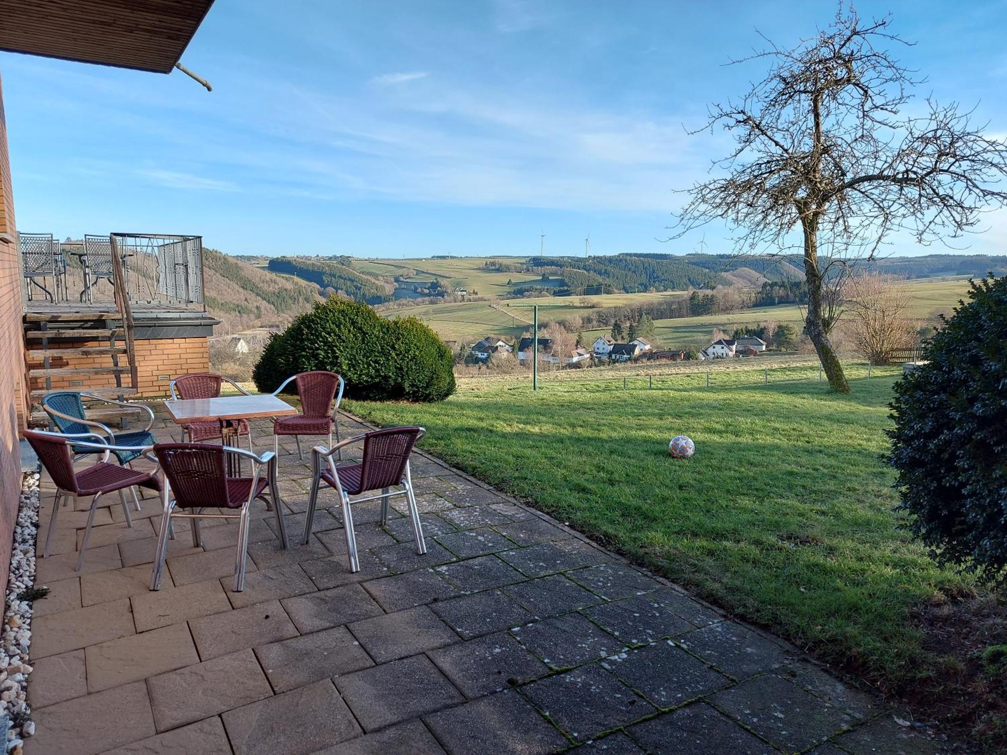Ferienhaus Hescheld With Private Jacuzzi Hellenthal Exteriér fotografie