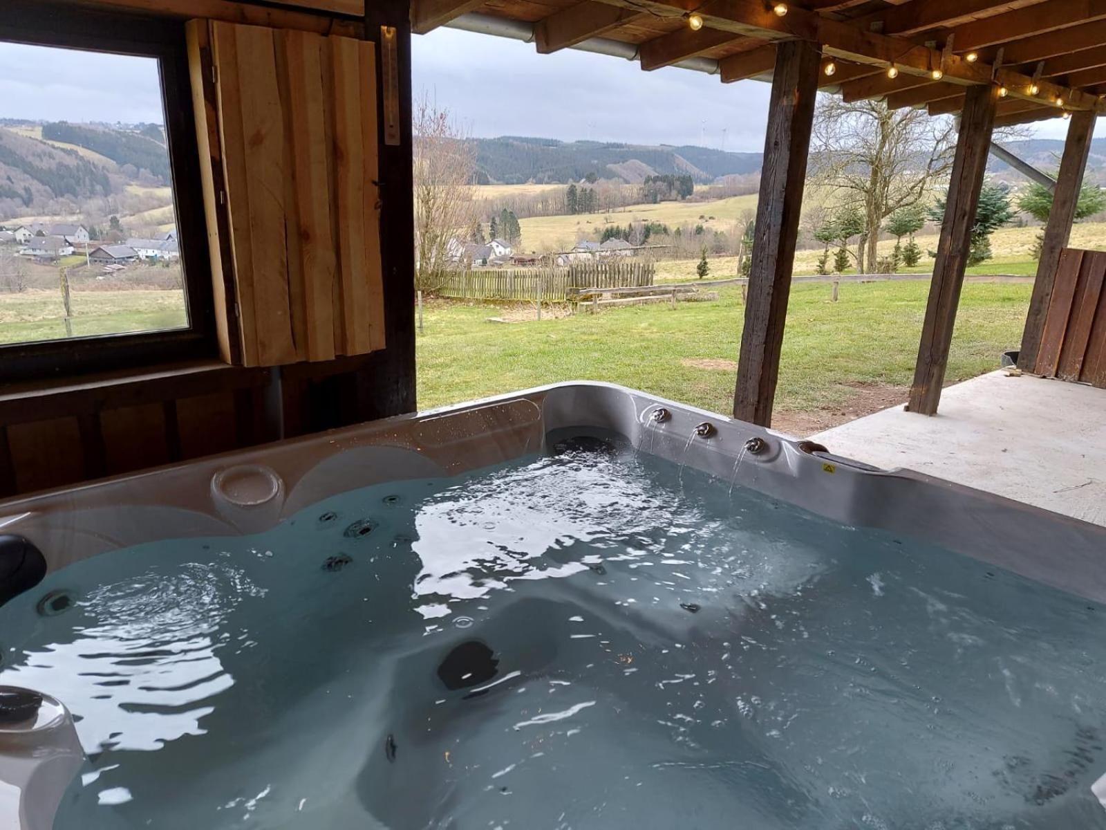 Ferienhaus Hescheld With Private Jacuzzi Hellenthal Exteriér fotografie